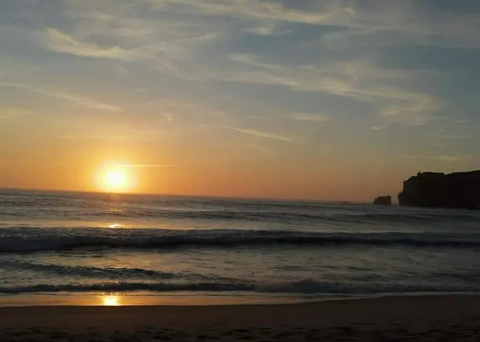 Lucas House * Nazaré